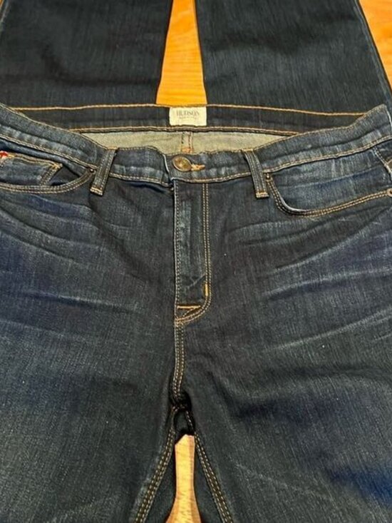 Hudson Jeans Denim - Hudson Tilda mid rise Cigarette Jean dark wash whiskering fading Size 31